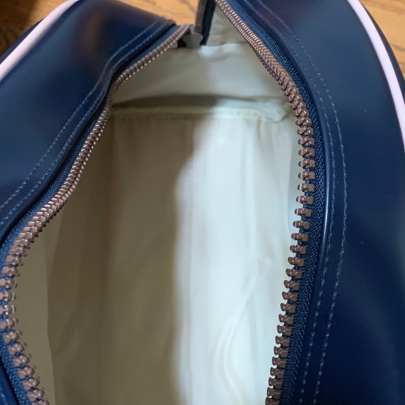 Von Dutch Bowling Bag - Vintage - Blue & Pink NWOT - Picture 9 of 10